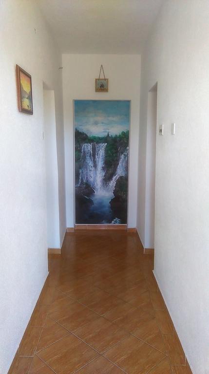 Apartments Nena Lozovac Exterior photo