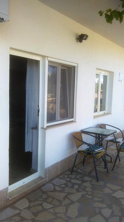 Apartments Nena Lozovac Exterior photo